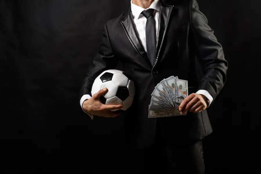 Ingaggi Serie A in ribasso, -58 milioni alla Juventus